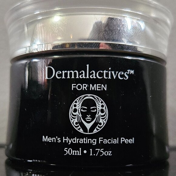 DERMALACTIVES FOR MEN HYDRATING FACIAL COLLECTION-SHAVE+AFTERSHAVE+PEEL+MOISTURE - Picture 6 of 7